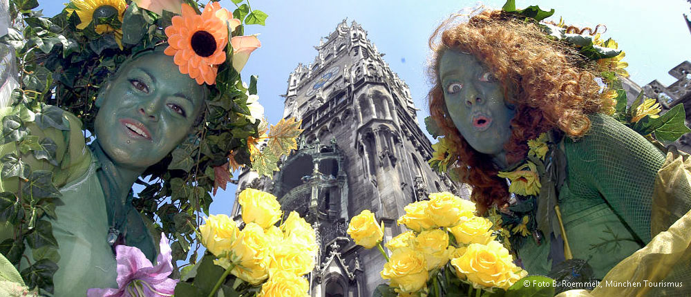 Мюнхену 855 лет